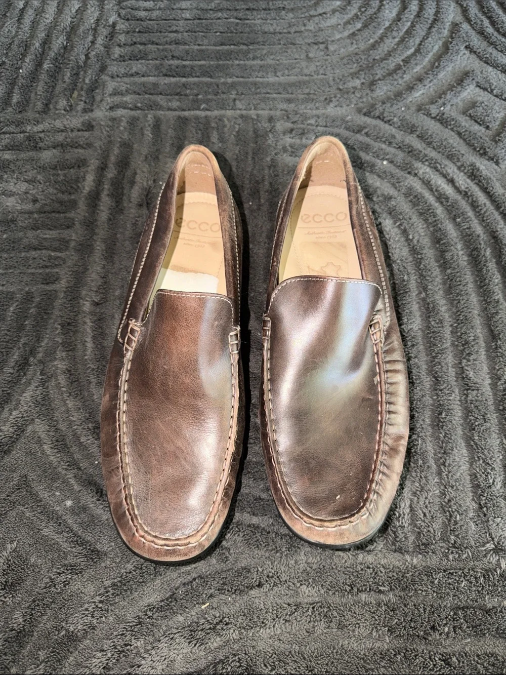 Ecco Men’s Dark Brown Leather Slip-On Loafers
